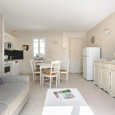 Vakantiehuis Pingettes 4 *